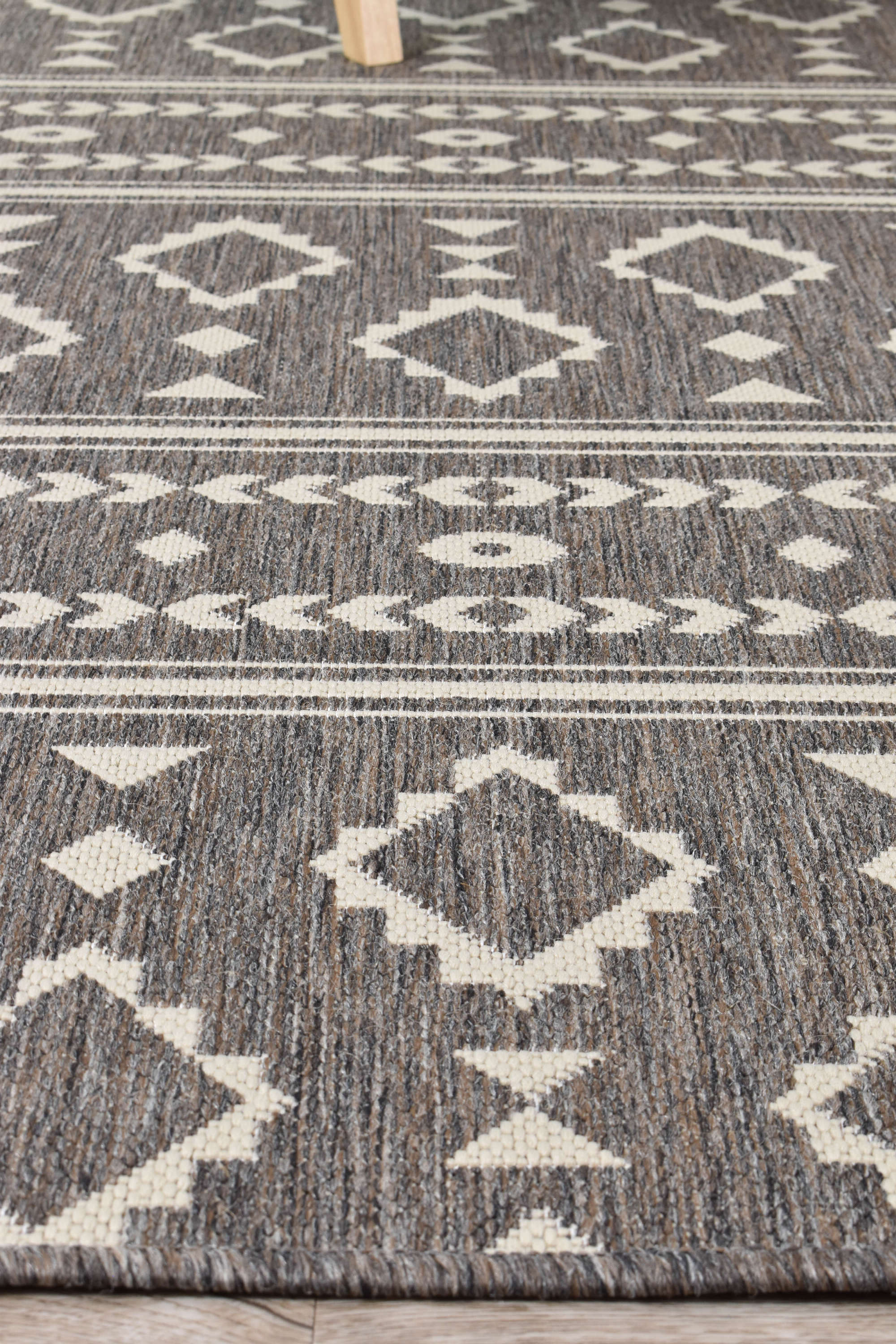 Alaska Brown Rug 3333-W71E - Image 3