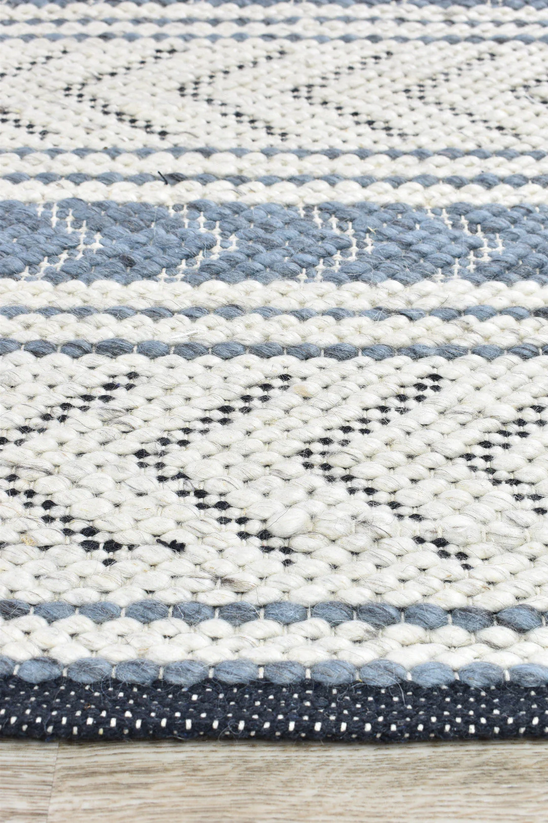 Alicia Wool Grey Rug - Image 3