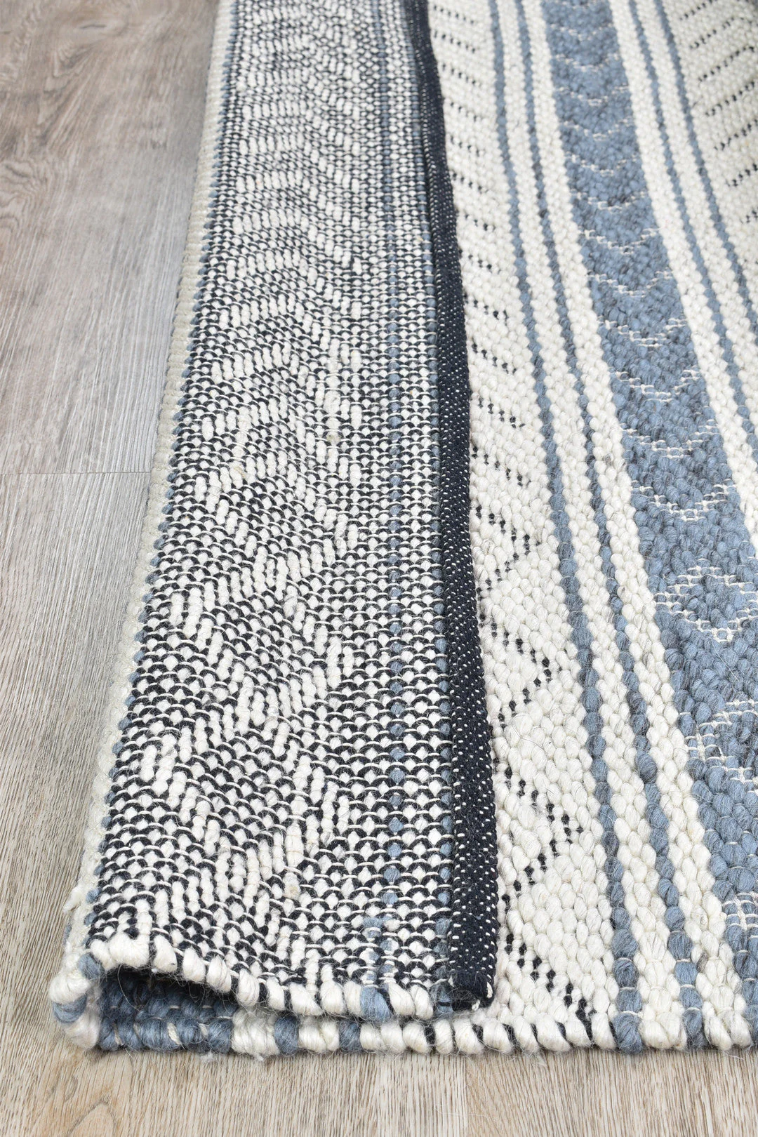 Alicia Wool Grey Rug - Image 5