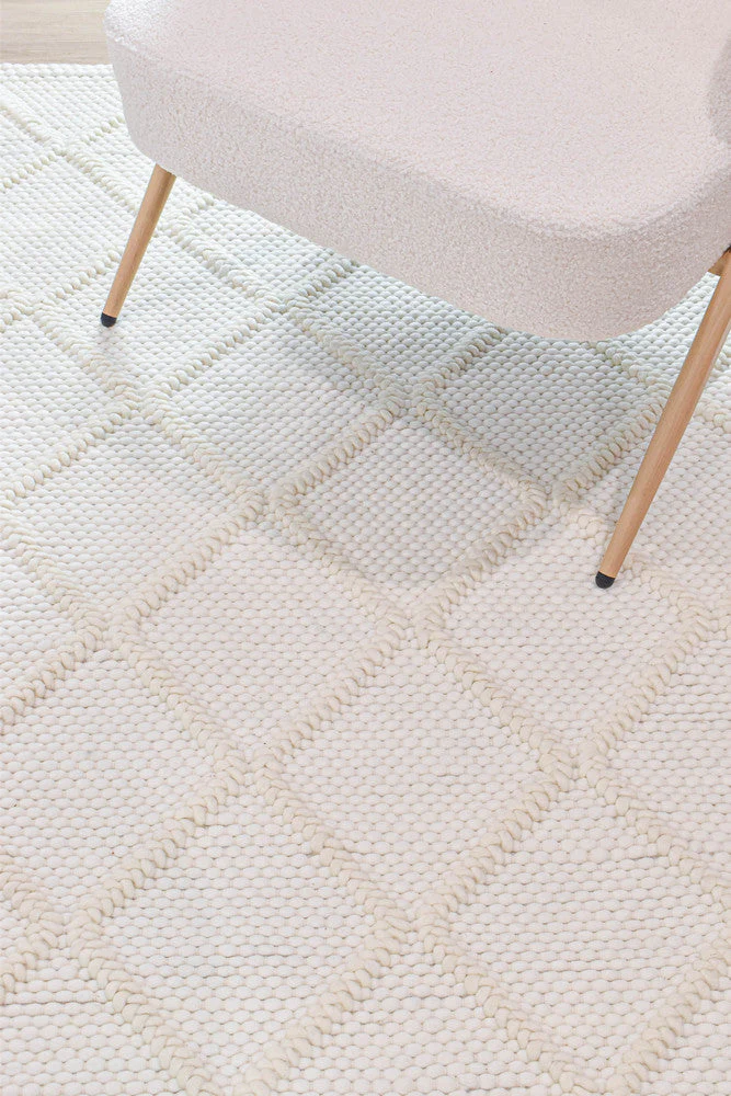 Allure Diamond Frost Wool Rug - Image 7