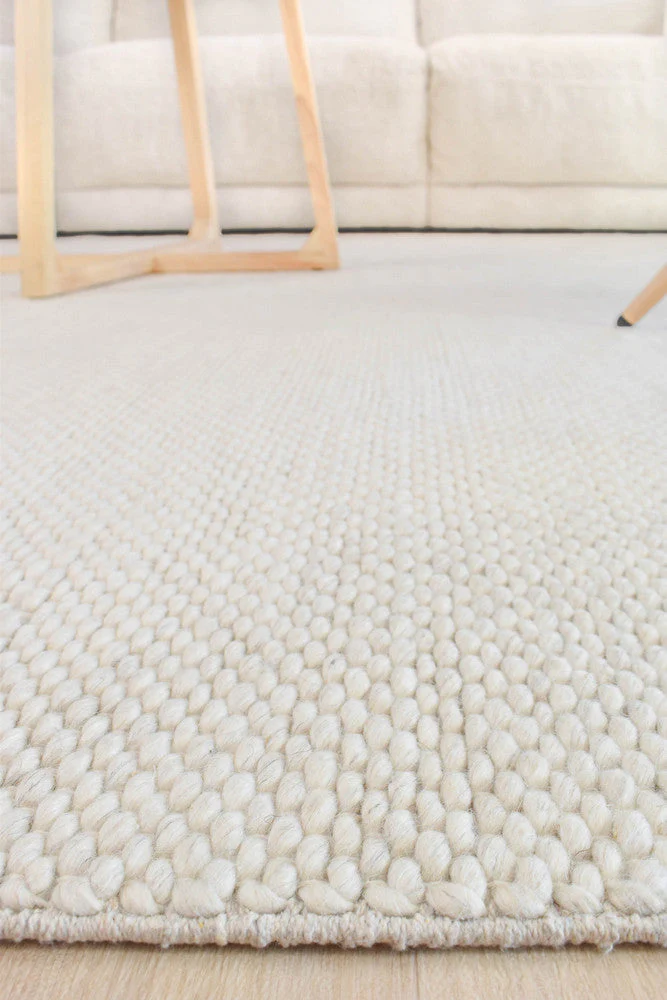 Allure Pearl Wool Rug - Image 4