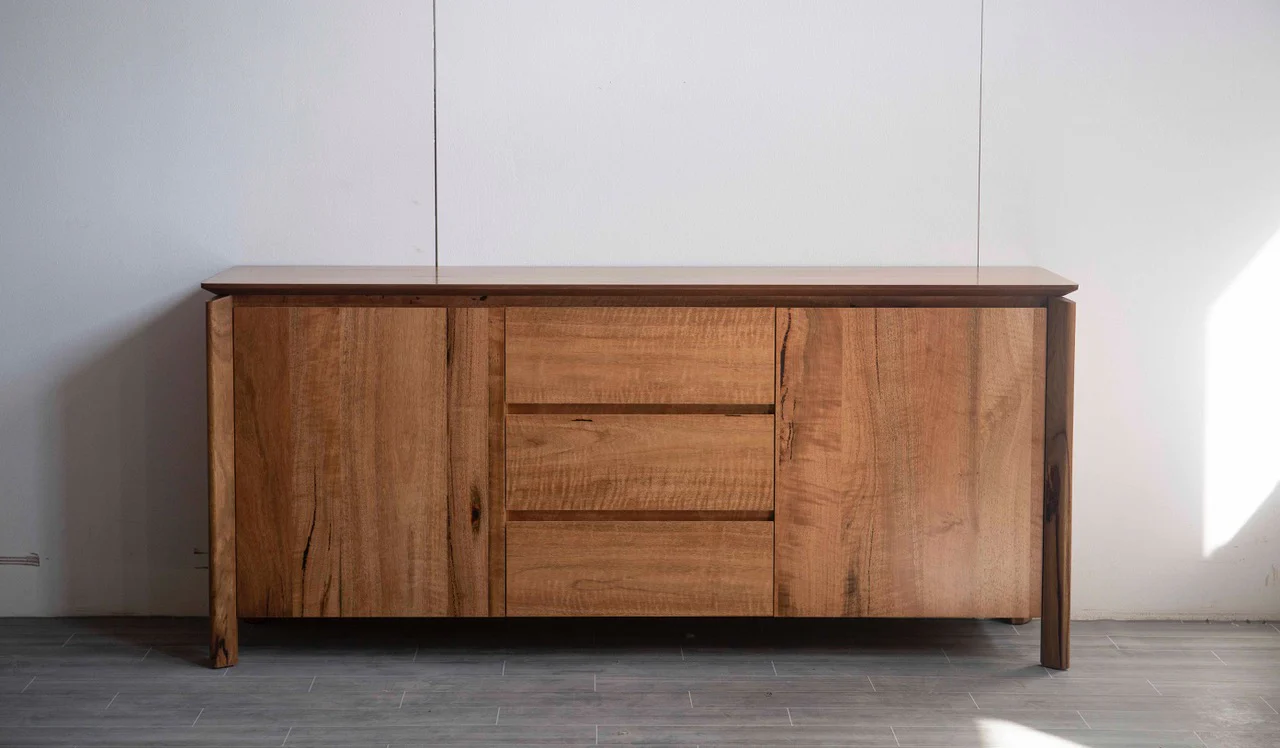 Atherton 1800 2Dr 3Drw Buffet - Image 4