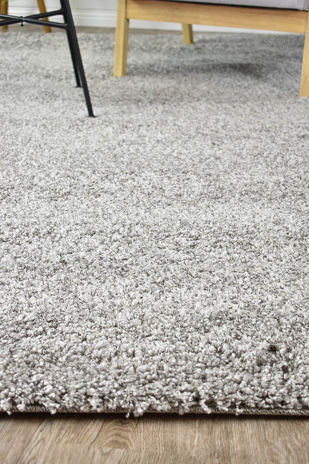Leona Light Grey Rug - Image 4