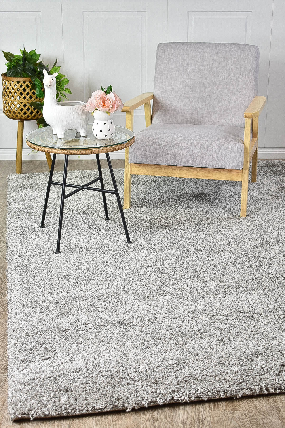 Leona Light Grey Rug - Image 8