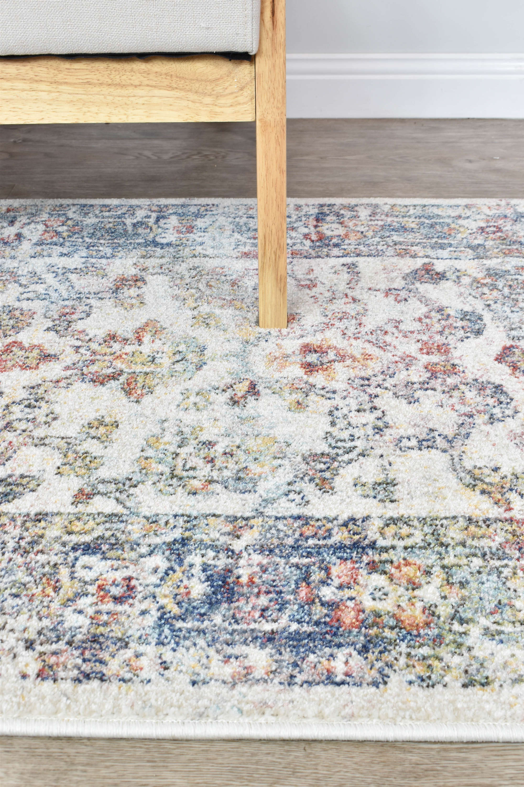 Casablanca 0394A Navy Cream Runner - Image 4