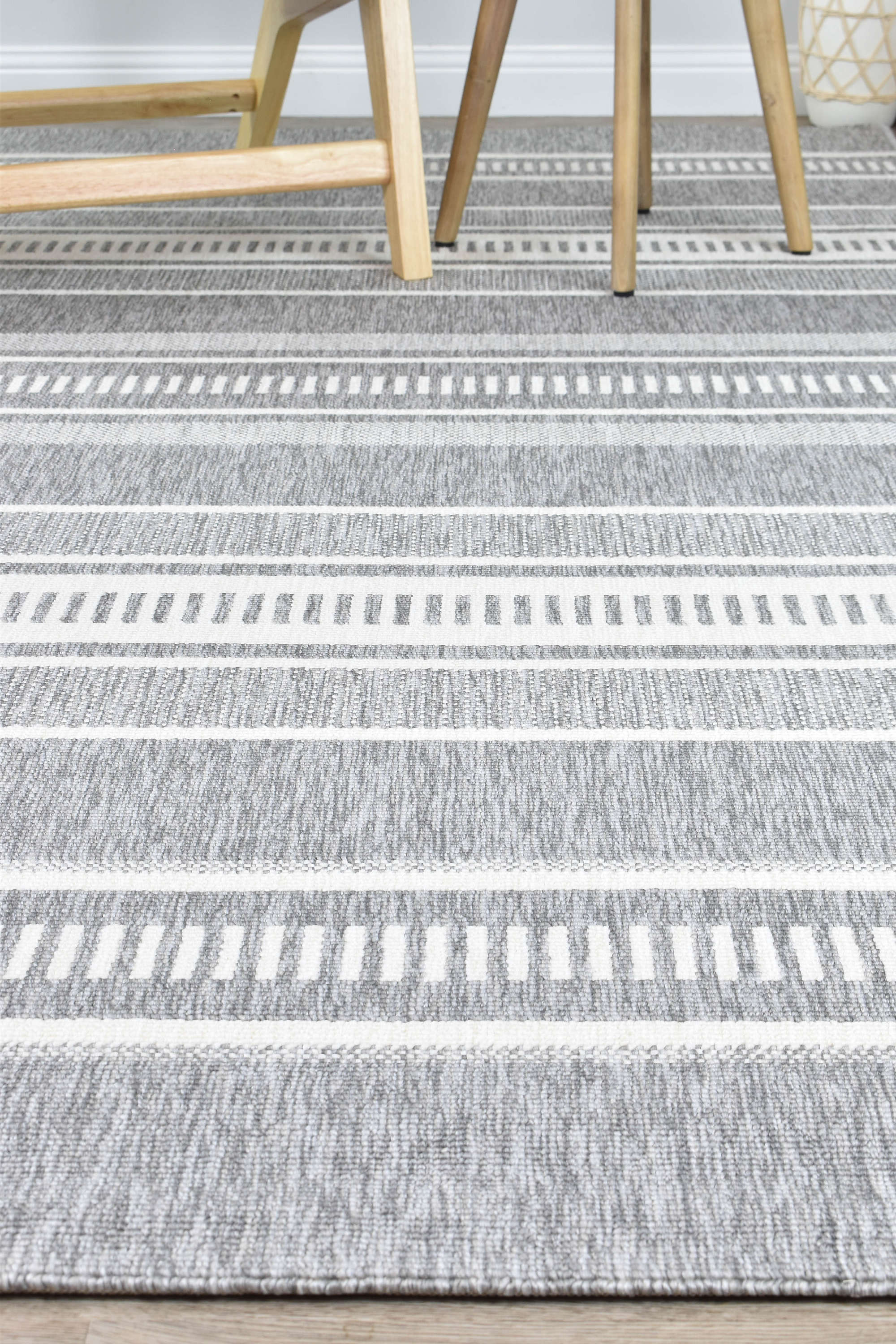 Fenix Grey Rug 20418-632 - Image 3