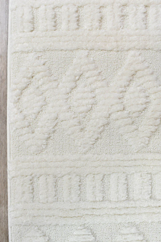 August A1211A Cream - Image 16