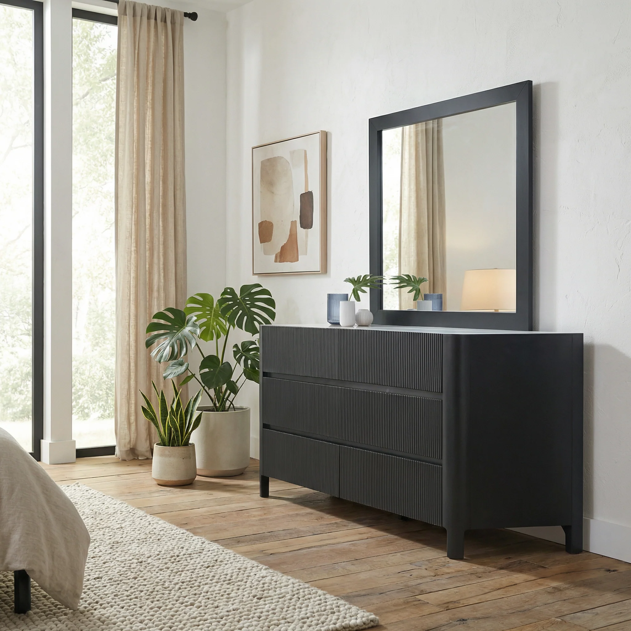 Pari Dresser and Mirror - Image 2