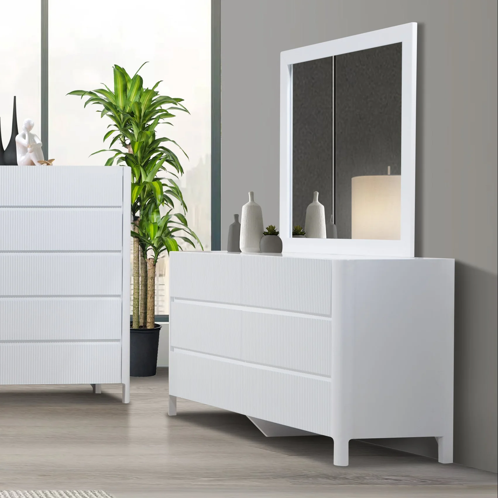 Pari Dresser and Mirror - Image 3