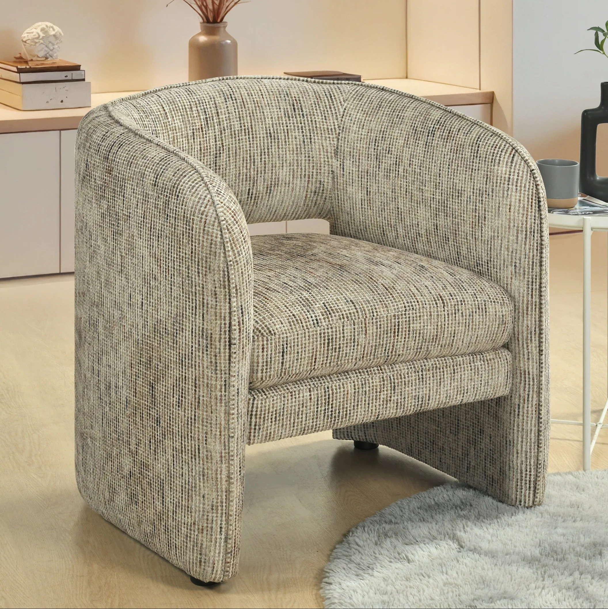 Roshy Fabric Accent Chair
